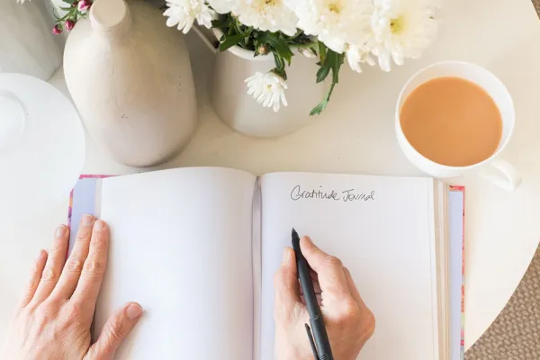 7 Reasons to Keep a Gratitude Journal