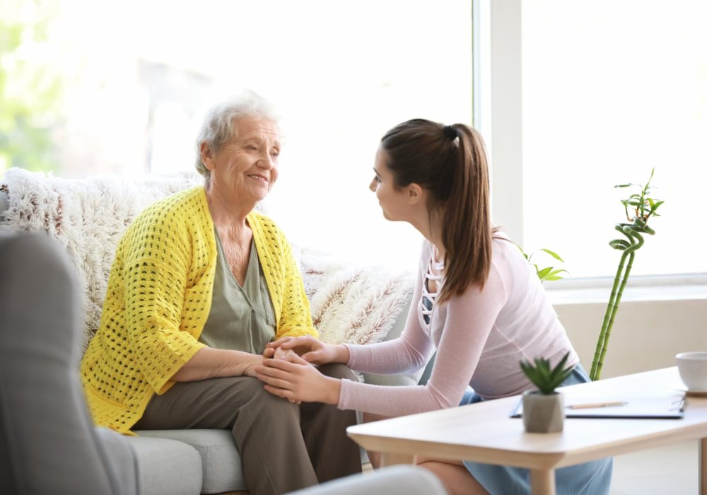 Questions to Ask a Memory Care Community: The Printable Checklist