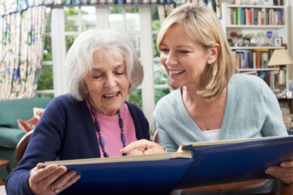 What Makes Memory Care Different from Assisted Living? A Family Guide
